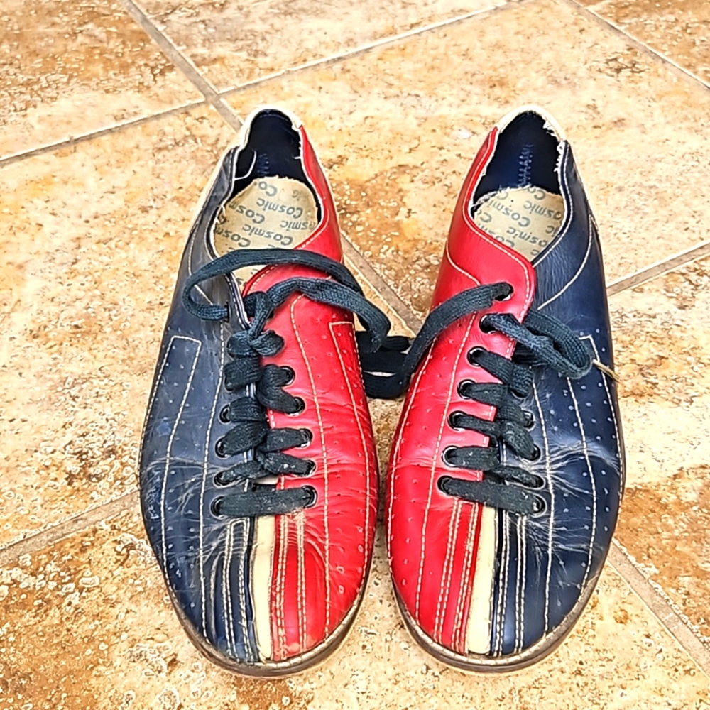 COSMIC vintage bowling shoes